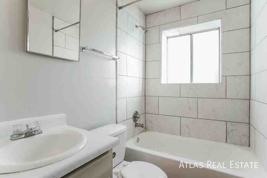 1931 Henderson Ave #2 - Photo 6 of 16
