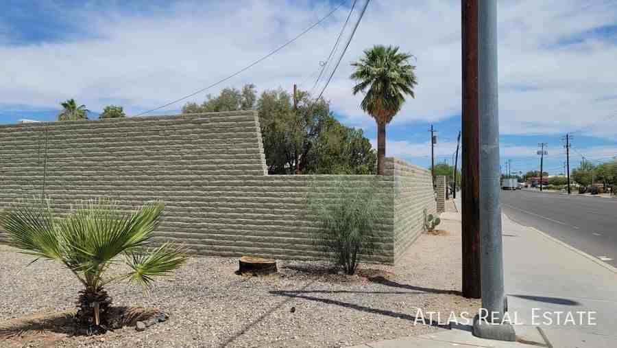 3451 N Flowing Wells Rd #2 - Photo 4 of 12