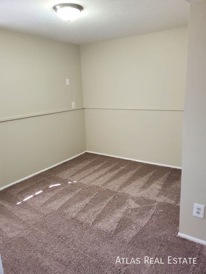 1529 Atwood St - Photo 7 of 14