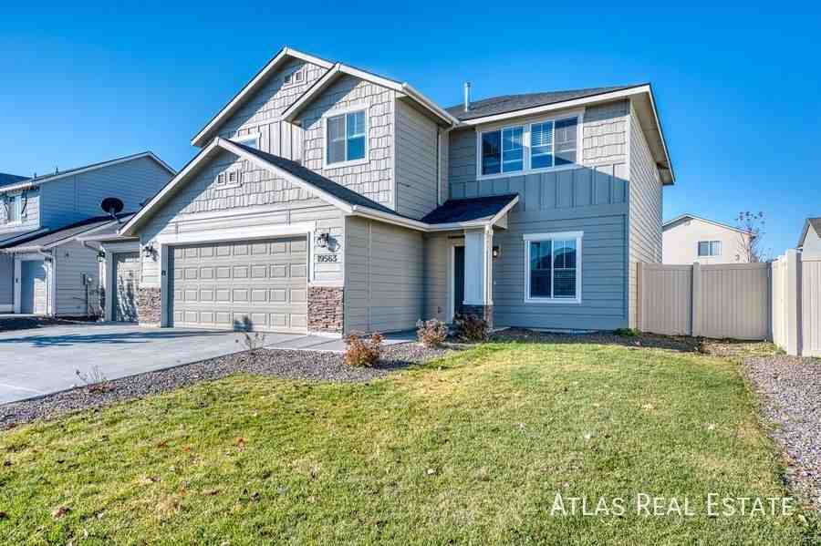 19563 Calais Ave - Photo 3 of 42