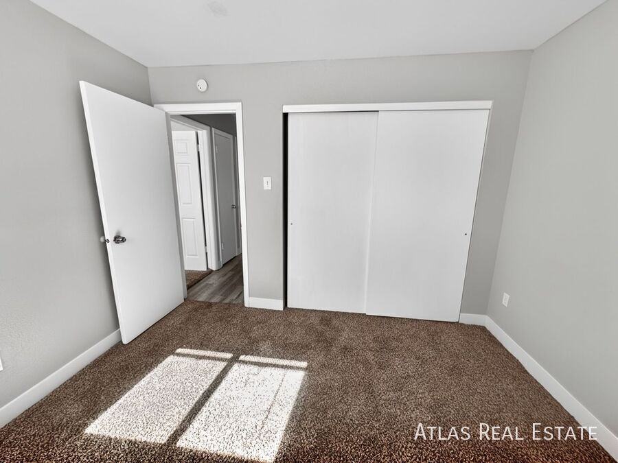 801 S Union Blvd #3 - Photo 4 of 23