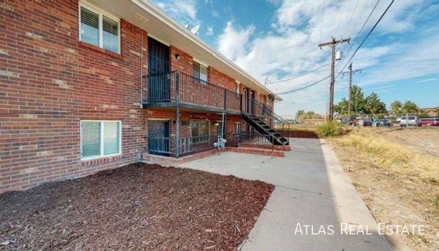 3006 Denver St #2 - Photo 7 of 11