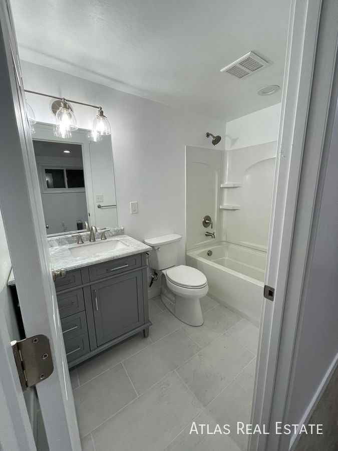 6915 S Brookhill Dr #B - Photo 3 of 17