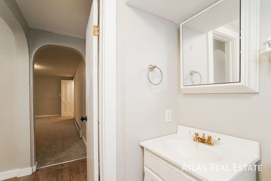 423 N Wahsatch Ave #5 - Photo 7 of 18