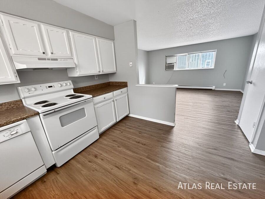 2116 Friendship Pl #4 - Photo 2 of 25