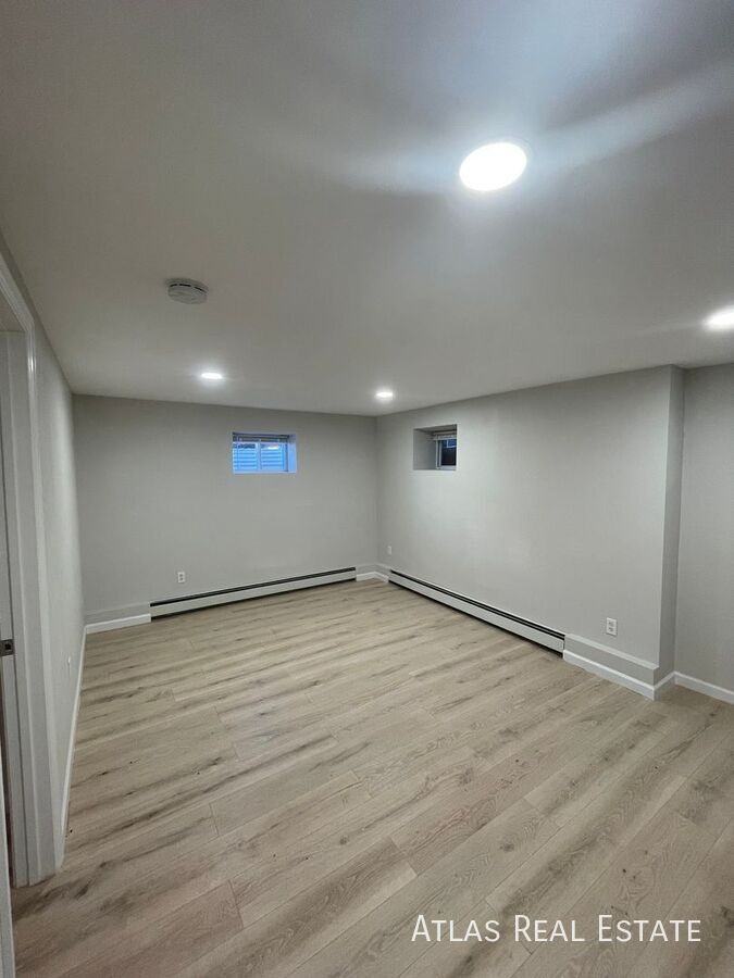 3210 W Longfellow Pl #C - Photo 7 of 14