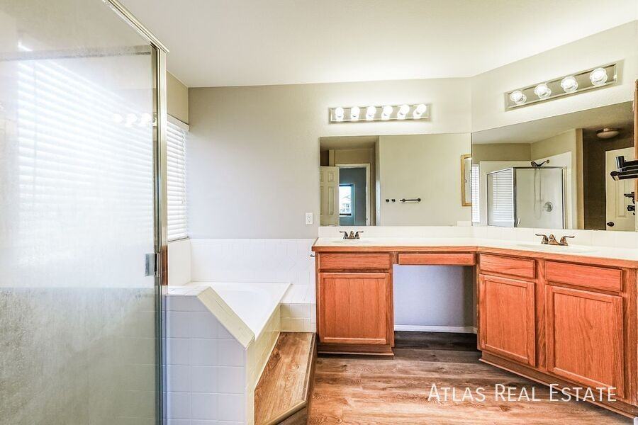 3881 Pronghorn Meadows Cir - Photo 7 of 20