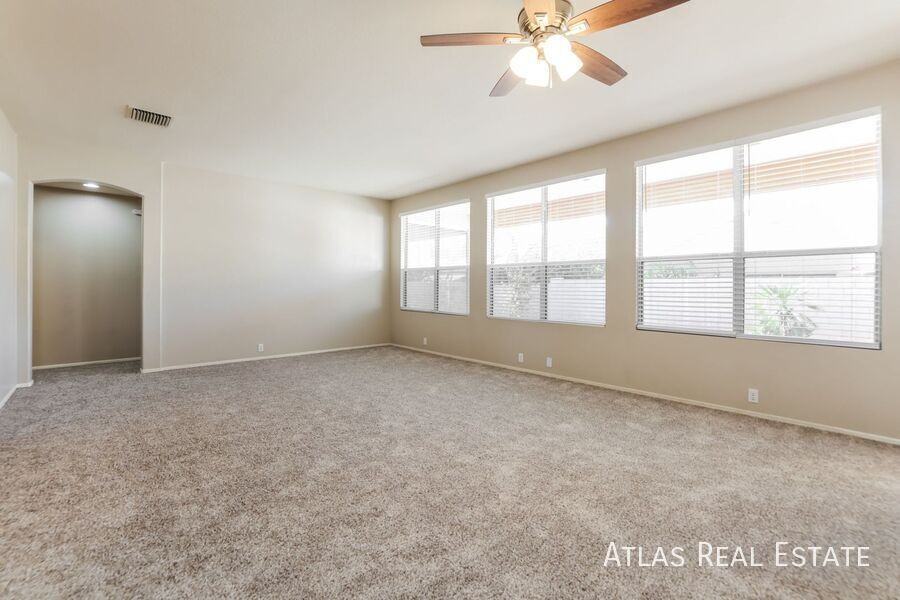 9861 N Western Sky Pl - Photo 3 of 20