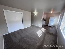 4414 N Chestnut St #2 - Photo 1 of 1