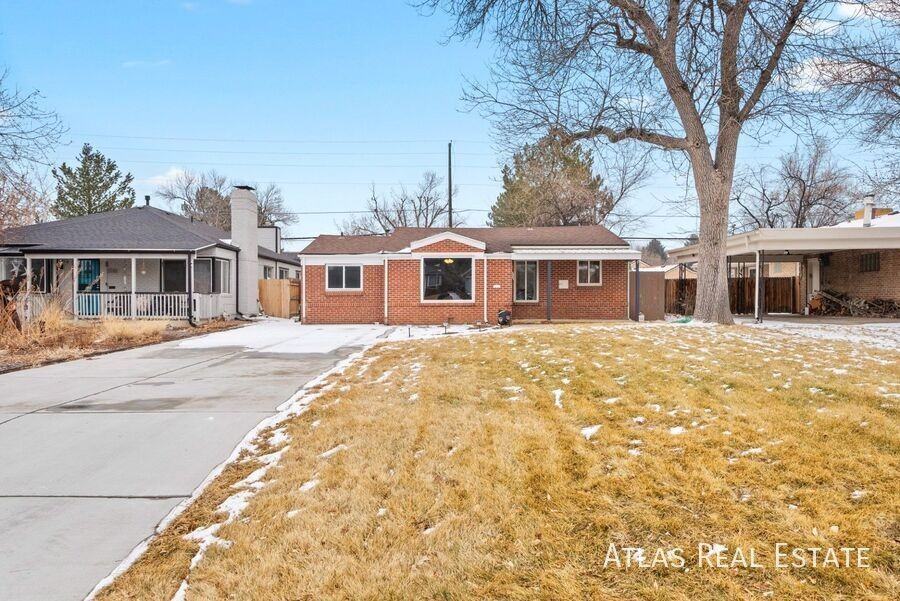 2020 Oneida St - Photo 7 of 32