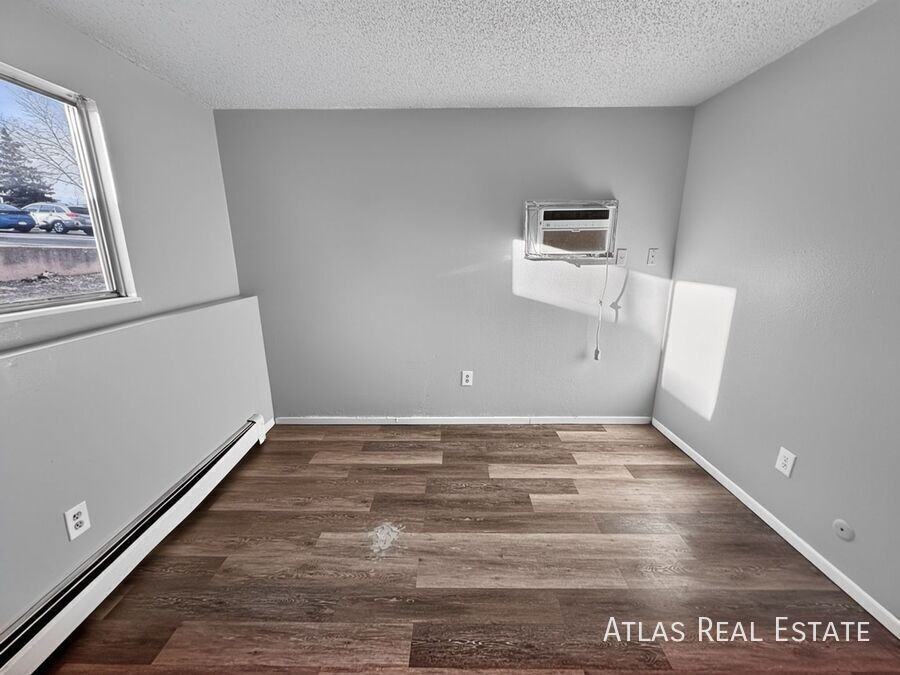 2855 Montebello Dr W #2 - Photo 4 of 16