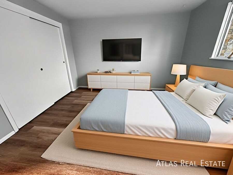 2855 Montebello Dr W #2 - Photo 5 of 16