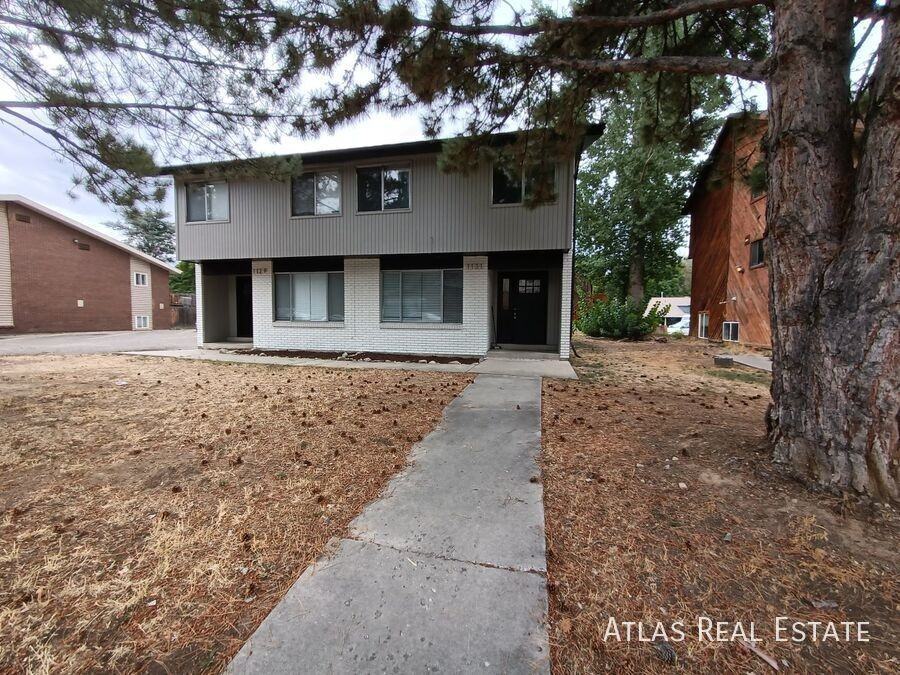 1131 W 650 N - Photo 2 of 22