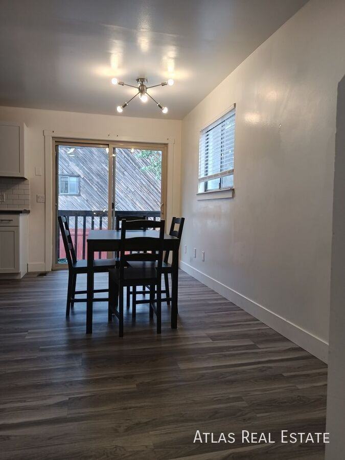 1131 W 650 N - Photo 5 of 22