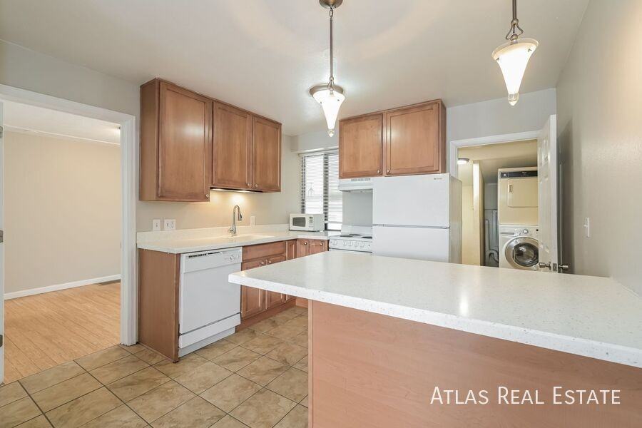 1523 W 34th Ave - Photo 6 of 15