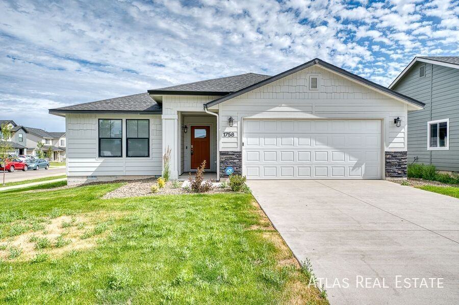 1758 E Eddington St - Photo 2 of 30