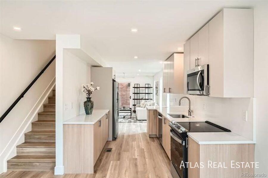 115 W 2nd Ave #104 - Photo 7 of 28