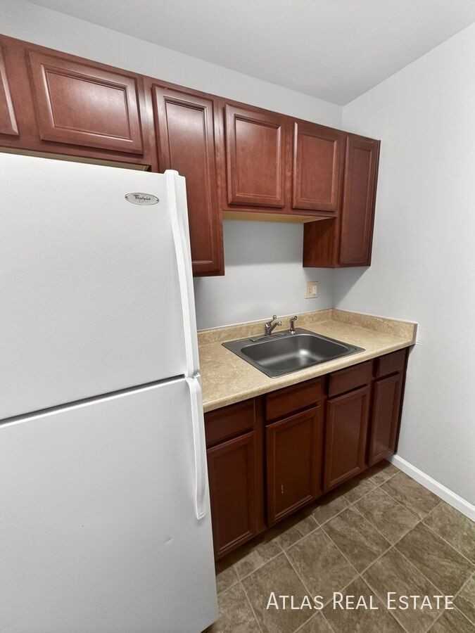 4357 N Chestnut St #202 - Photo 5 of 24