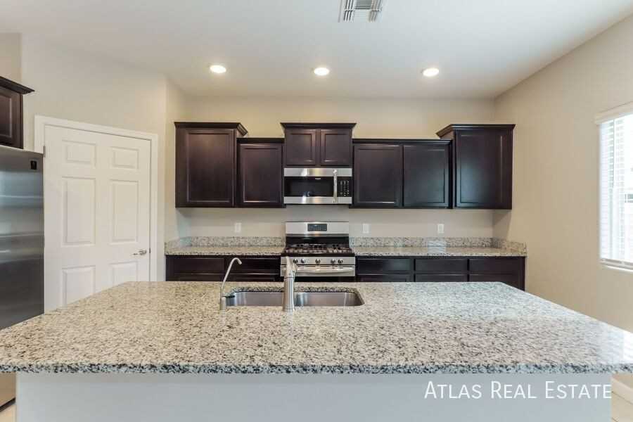 12102 E Metz Dr - Photo 6 of 21