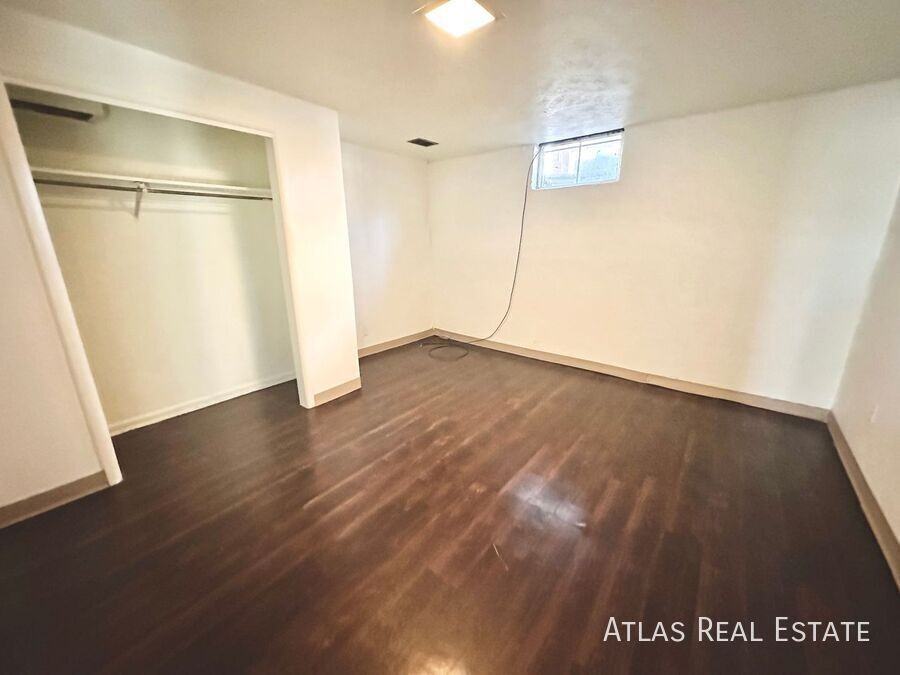 1728 1/2 Armstrong Ave - Photo 3 of 14