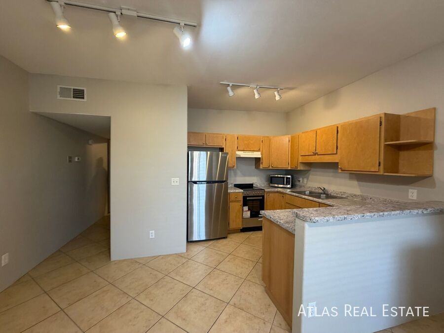 311 W Pastime Rd #1 - Photo 6 of 15