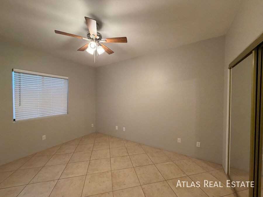 311 W Pastime Rd #1 - Photo 7 of 15