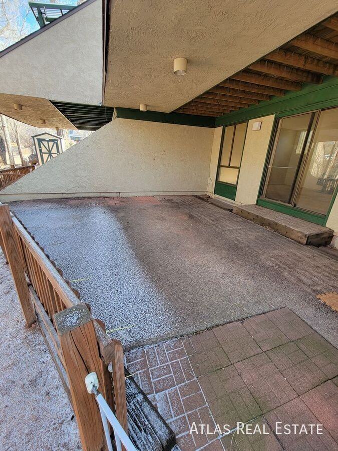 406 Columbia Rd - Photo 2 of 6