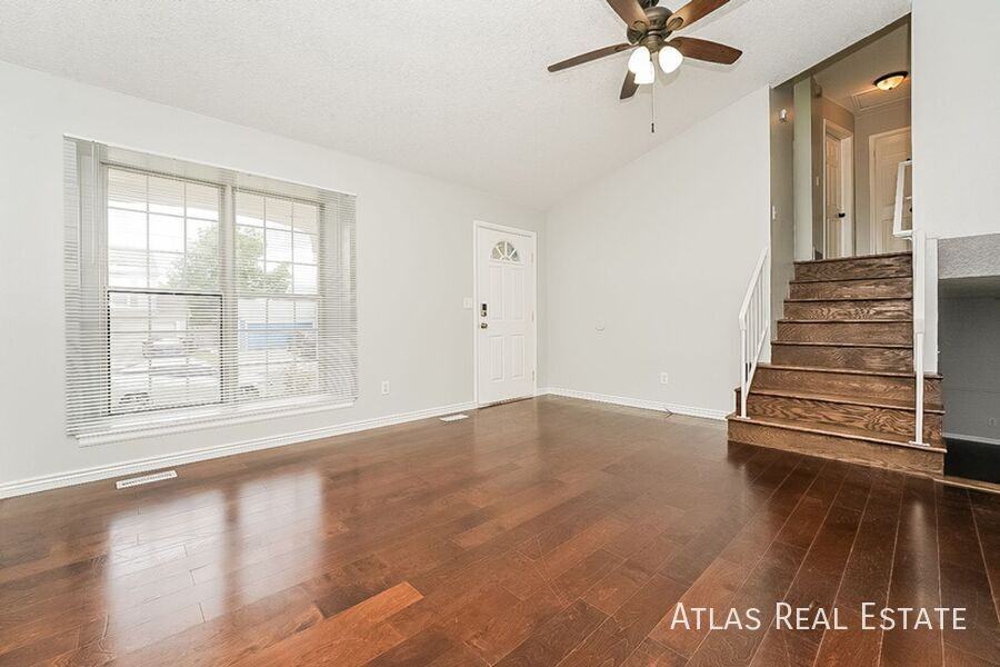 19779 E Dartmouth Ave - Photo 3 of 20