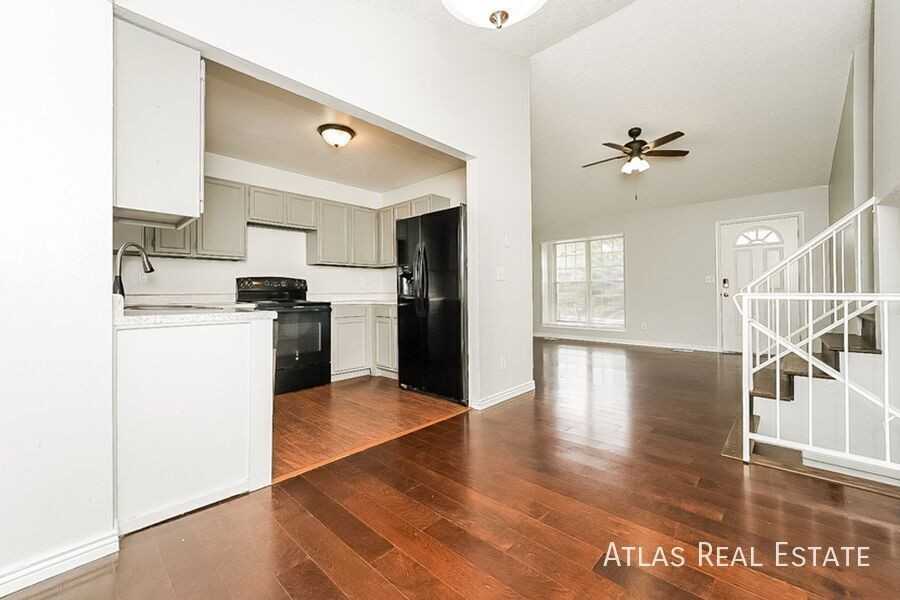 19779 E Dartmouth Ave - Photo 5 of 20