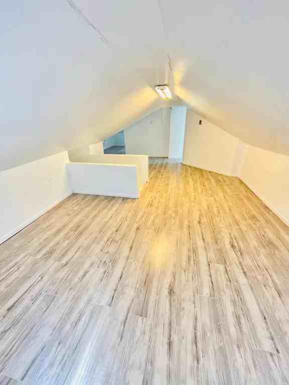 29 S 7th St #4 - Photo 7 of 11