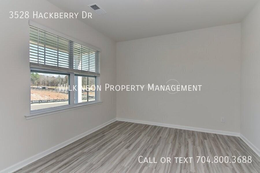 3528 Hackberry Dr - Photo 7 of 46