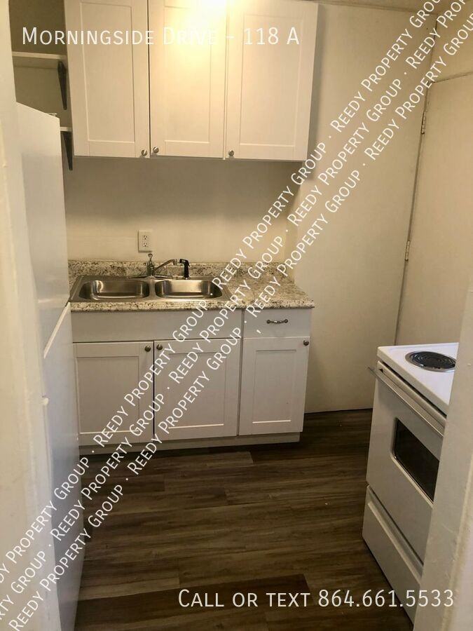 118 Morningside Dr #A - Photo 3 of 12