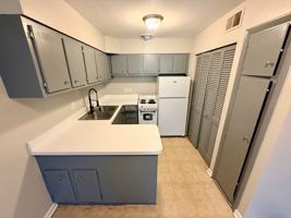 featured image of 1556 Alexandria Dr #7BZ3