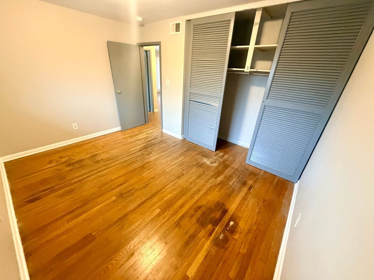 1556 Alexandria Dr #7BZ3 - Photo 7 of 10