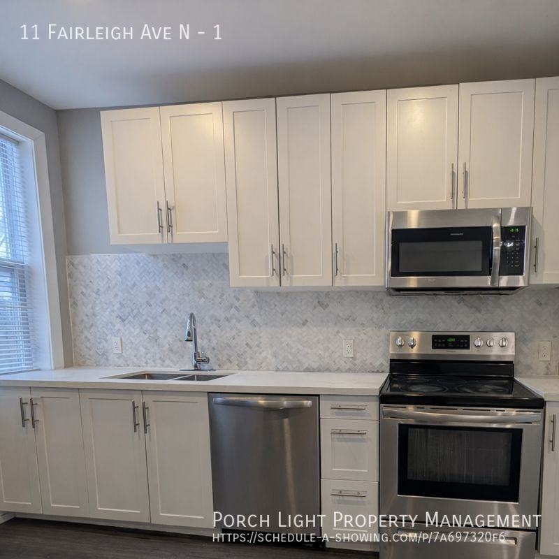 17 Fairleigh Ave S #1 - Photo 4 of 9
