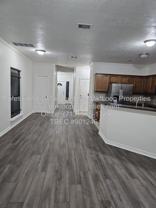 4611 Briscoe St Apt B #Apt B - Photo 1 of 1