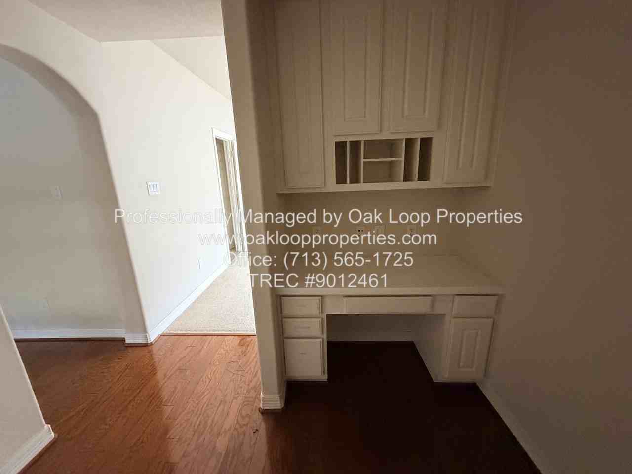 2403 Galleon Point Ct - Photo 6 of 30