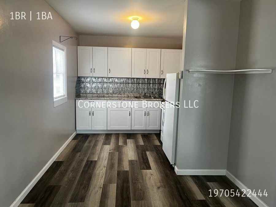 314 W Beaver Ave - Photo 2 of 6