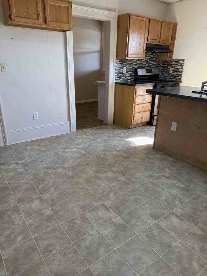 1829 Main St #3 - Photo 5 of 20