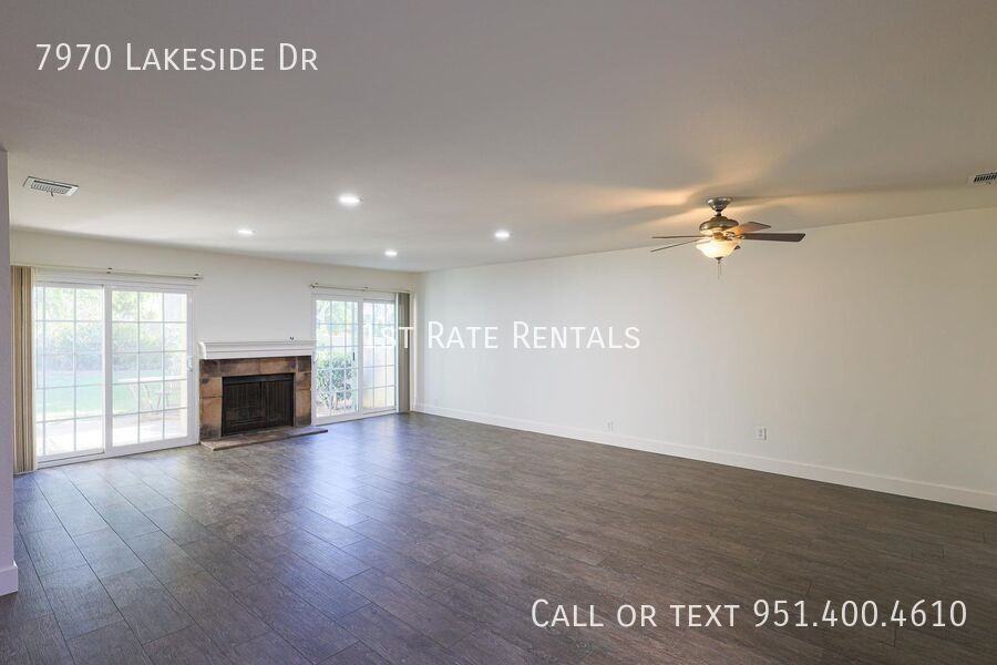 7970 Lakeside Dr - Photo 3 of 14