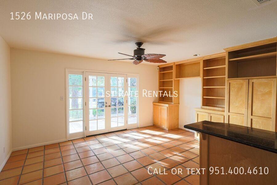 1526 Mariposa Dr - Photo 3 of 12