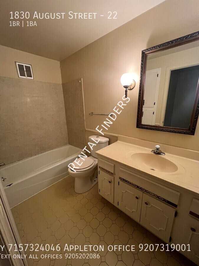 1830 August St #22 - Photo 4 of 8