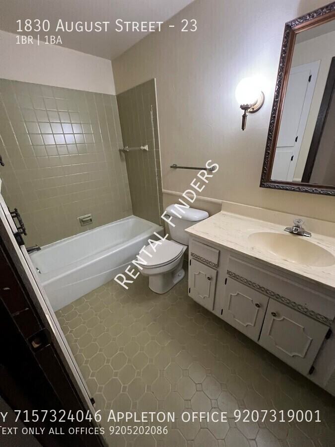 1830 August St #23 - Photo 3 of 6