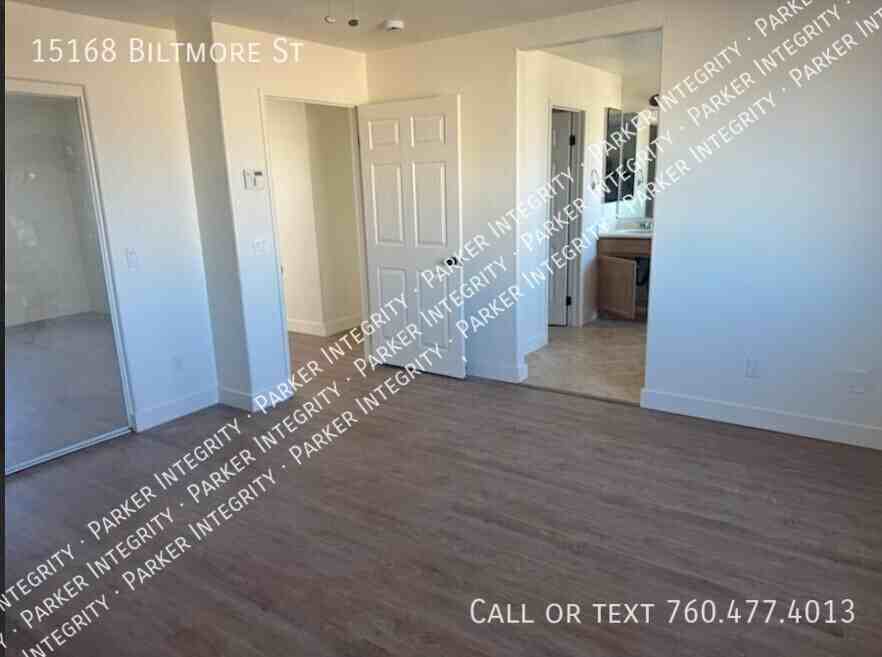 15168 Biltmore St - Photo 3 of 12