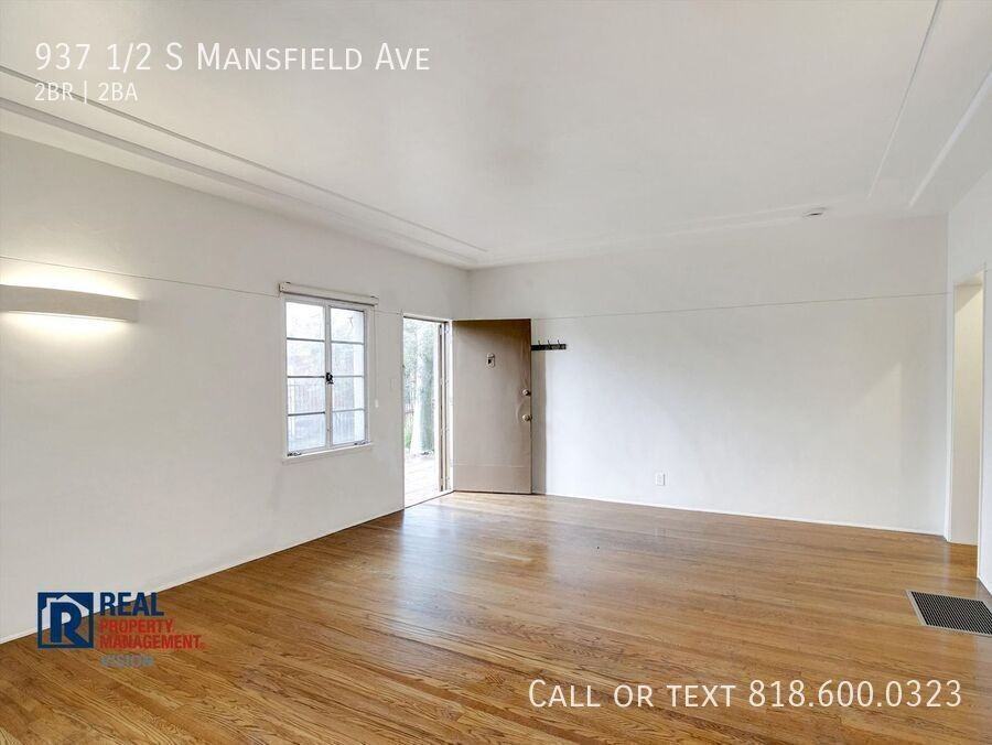 937 1/2 S Mansfield Ave - Photo 7 of 37