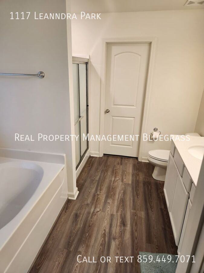 1117 Leanndra Park - Photo 7 of 25