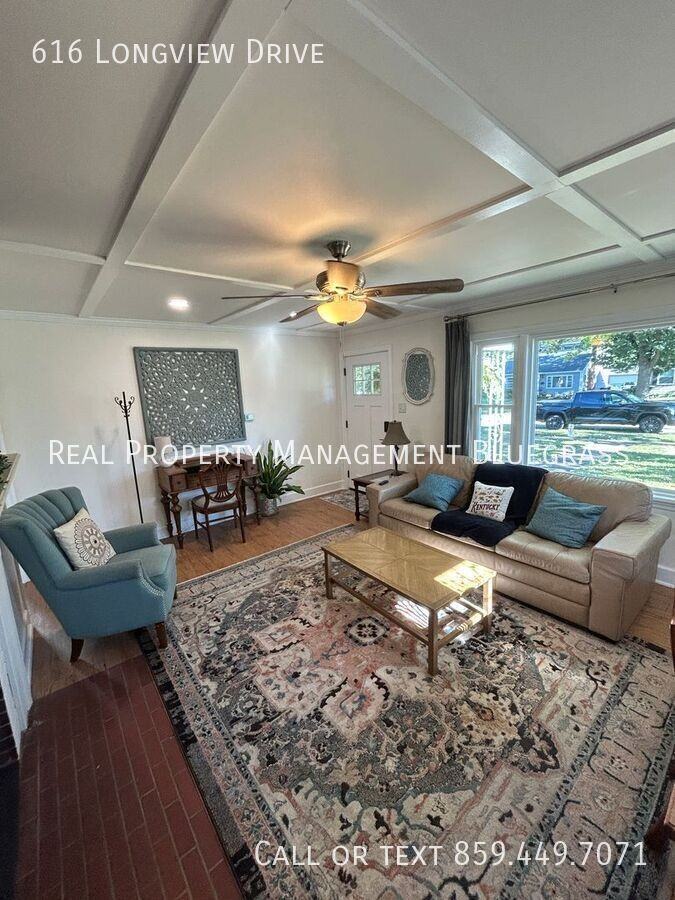 616 Longview Dr - Photo 3 of 17