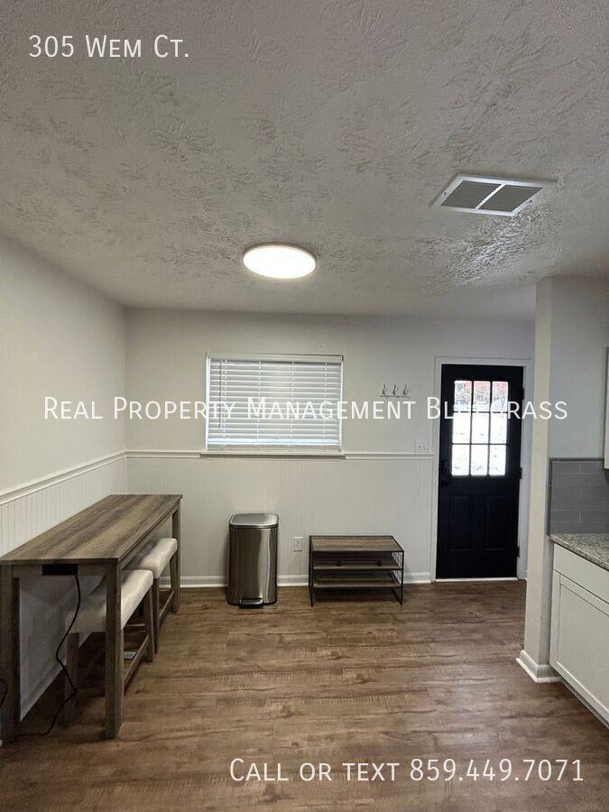 305 Wem Ct - Photo 6 of 17