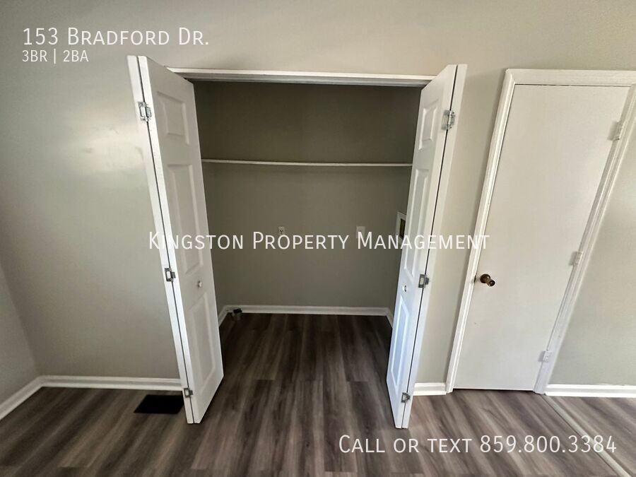 153 Bradford Dr - Photo 2 of 15