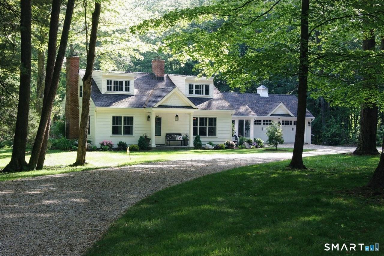 123 Interlaken Rd - Photo 2 of 14